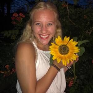 Meet your Posher, Kelsey